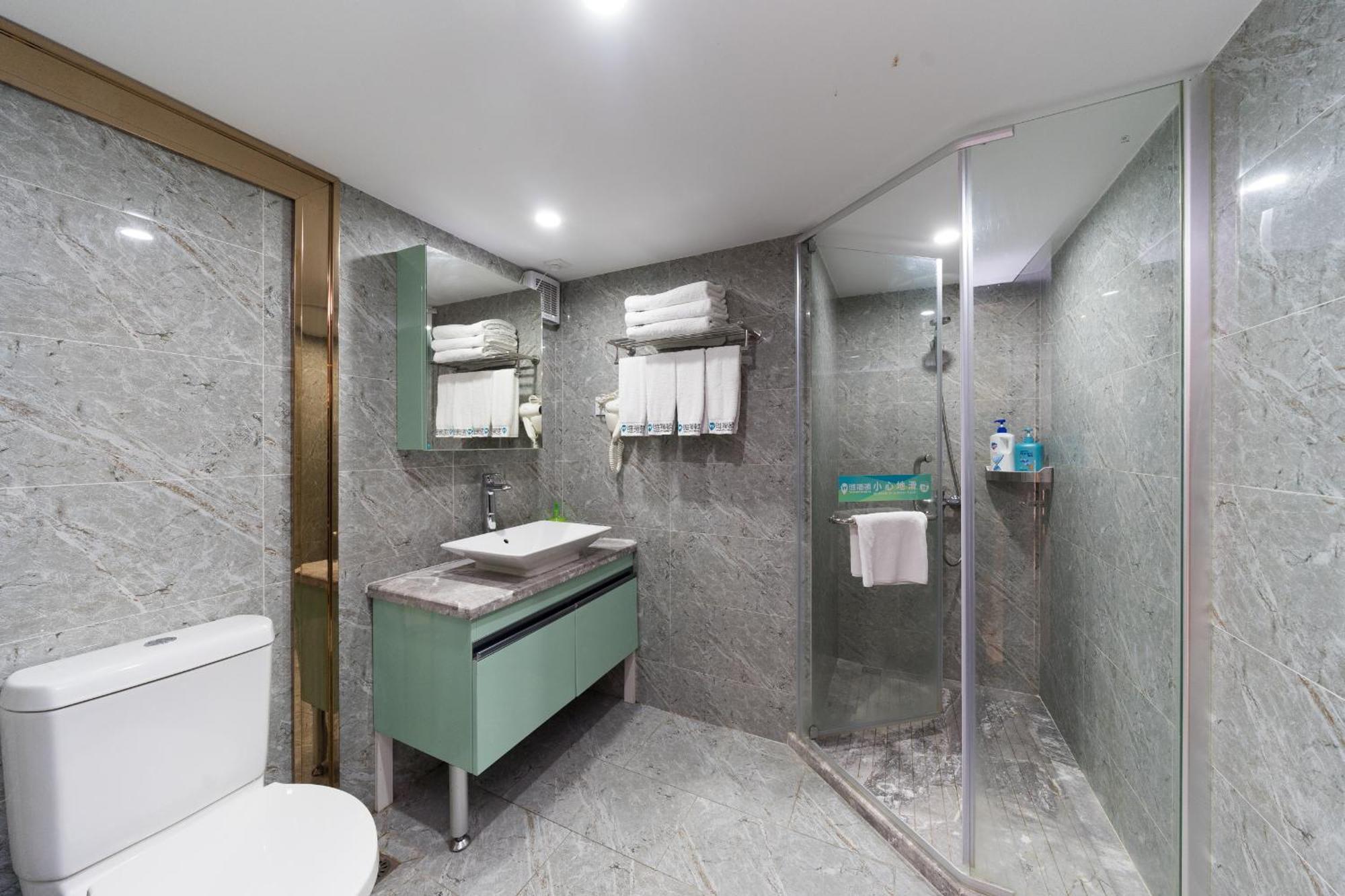 Waifiden Duplex Hotel Apartment Zhongyong Jinyu Branch-Free Shuttle Bus During The Canton Fair Bagian luar foto
