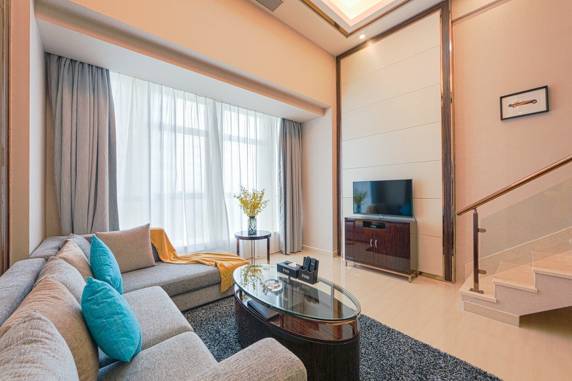 Waifiden Duplex Hotel Apartment Zhongyong Jinyu Branch-Free Shuttle Bus During The Canton Fair Bagian luar foto