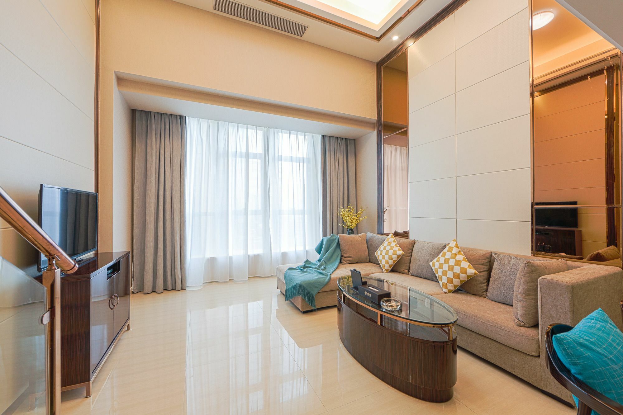 Waifiden Duplex Hotel Apartment Zhongyong Jinyu Branch-Free Shuttle Bus During The Canton Fair Bagian luar foto