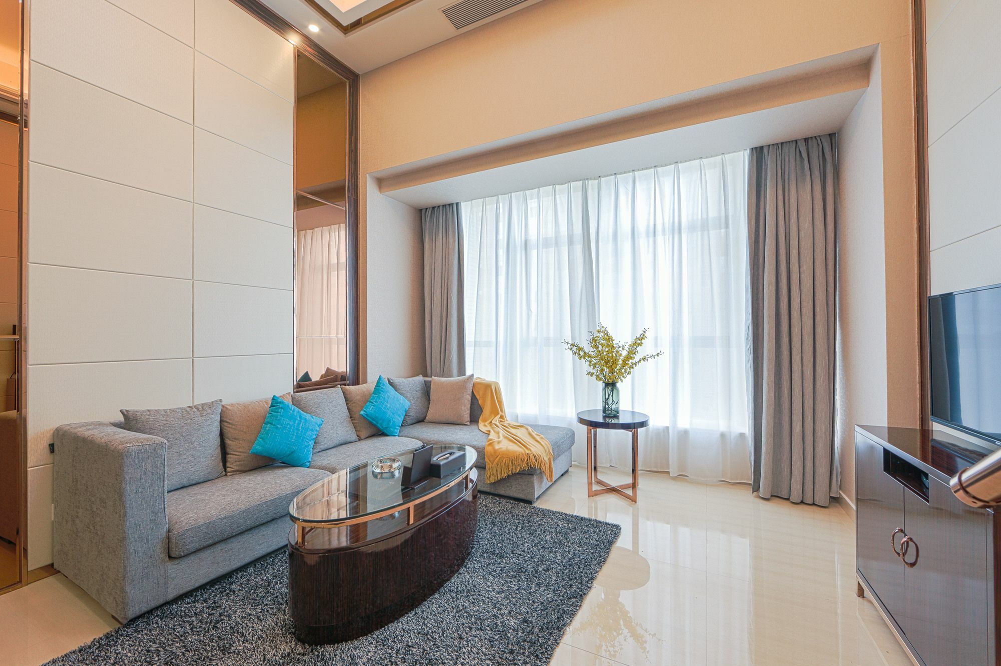 Waifiden Duplex Hotel Apartment Zhongyong Jinyu Branch-Free Shuttle Bus During The Canton Fair Bagian luar foto